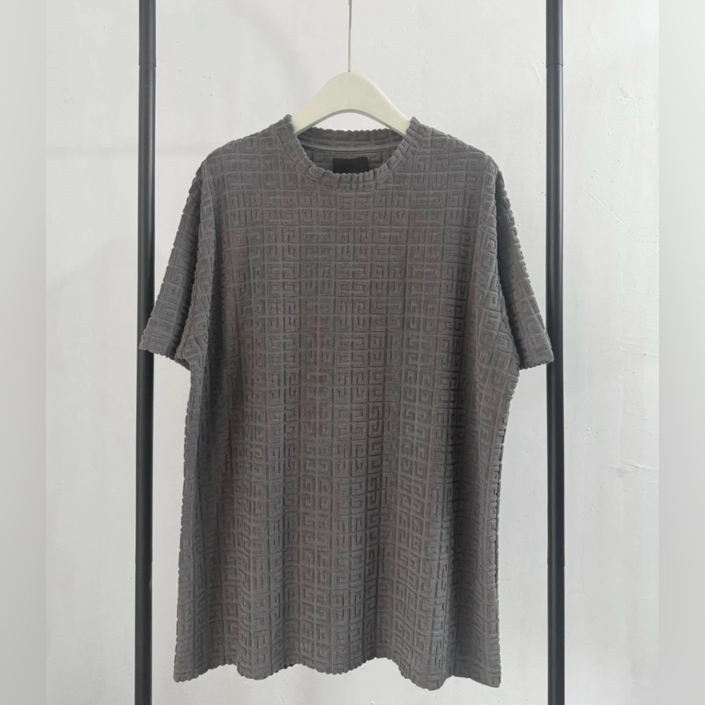 GIVENCHY, 4G towelling T-Shirt !!!